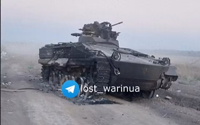 Theo trang web Sohu của Trung Quốc, dẫn nguồn tin trên mạng xã hội Ukraine, đã thấy xuất hiện các bức ảnh chụp chiếc xe chiến đấu bộ binh Weasel 1A3 của Quân đội Ukraine được Đức viện trợ, đã bị tên lửa Nga bắn cháy đen. Đáng chú ý đây là chiếc Weasel đầu tiên bị phá hủy trên chiến trường Ukraine.