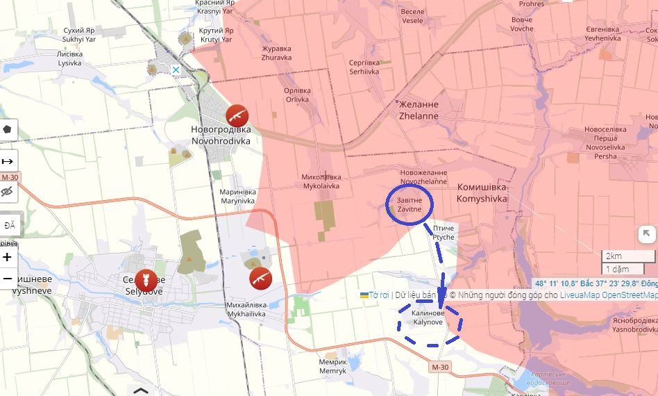 Tình báo Nga cho thấy, một số đơn vị Ukraine nhận ra rằng, họ không thể bảo vệ các vị trí của mình ở phía nam làng Zavitne và quyết định rút lui xa hơn về phía nam, đi qua làng Ptizche và rút về tận cứ điểm Kalinovo.