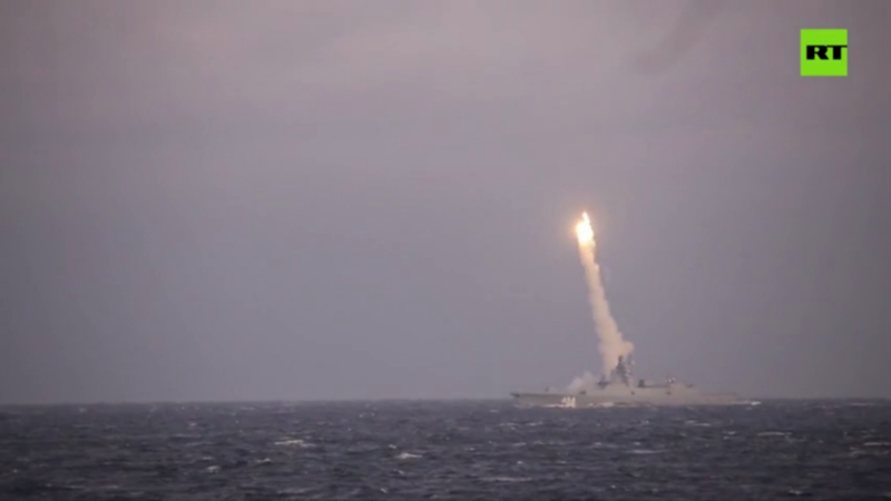 Theo chuyên gia Nga phân tích: “Nếu phương Tây không muốn tiến hành đối thoại ngoại giao, thì Nga sẵn sàng buộc NATO và Mỹ tham gia cuộc đối thoại này. Một điều khá rõ ràng là, NATO dường như không muốn đối phó với việc triển khai những vũ khí này ngay gần biên giới của họ”.