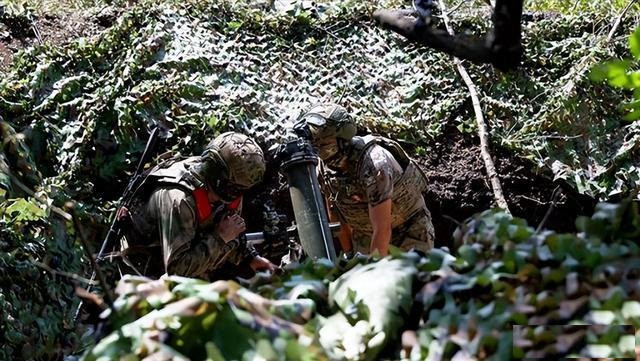 Quân đội Ukraine đã huy động một số lượng lớn quân, để phát động phản công ở thành phố Volchansk và một số vị trí đã được quân Ukraine tái chiếm. ISW cho rằng, cuộc phản công của Quân đội Ukraine đã đạt được kết quả đáng chú ý.