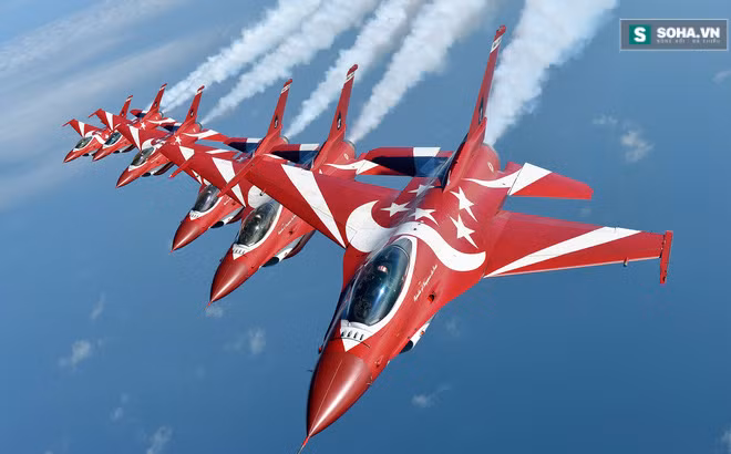 Hiện tại, F-16 được sử dụng rộng rãi ở khu vực châu Á - Thái Bình Dương (Hàn Quốc, Đài Loan, Singapore, Indonesia) và chuỗi cung ứng toàn cầu hỗ trợ chiếc máy bày này đồng nghĩa với việc các phi đội F-16 sẽ được duy trì trong nhiều thập kỷ.