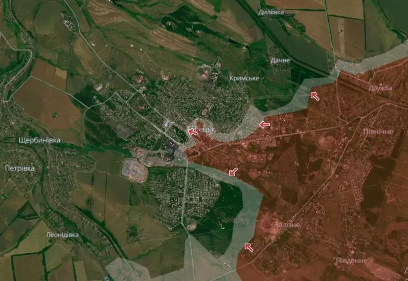 Theo nhà phân tích Julian Röpke của tờ Bild cho biết, Quân đội Nga đã thiết lập quyền kiểm soát khoảng 70% thành phố Toretsk, bao gồm cả các khu phố trung tâm. Trong những tuần gần đây, các đơn vị Nga đã tiến sâu 2,5 km vào thành phố, đến rất gần các quận trung tâm. Hiện các trận đánh ác liệt, kéo dài ở nhiều tòa nhà chung cư.