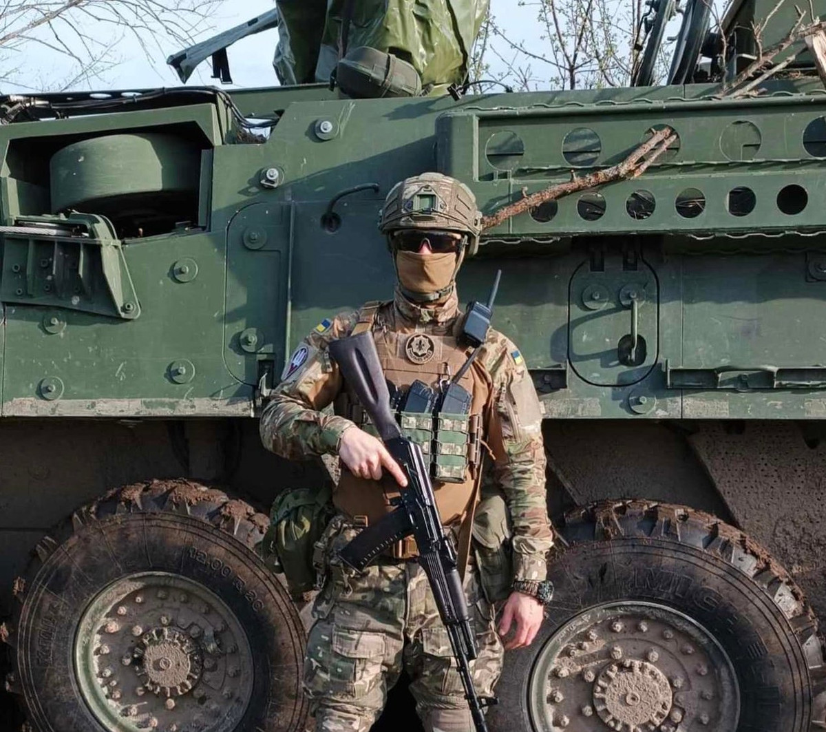 Các binh sĩ được triển khai bao gồm Lữ đoàn tấn công đường không 82, rút từ lực lượng dự bị chiến lược của Quân đội Ukraine. Lữ đoàn được phương Tây huấn luyện và trang bị xe bọc thép Marder của Đức và Stryker của Mỹ, cũng như xe tăng Challenger 2 của Anh.