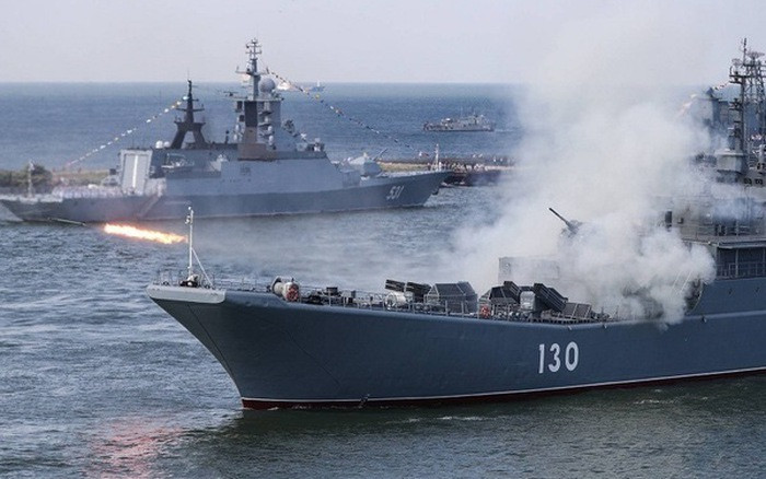 “Năm 2014, Hạm đội Biển Đen không có đủ tên lửa để tấn công các mục tiêu mặt đất. Ngày nay, một phần ba số tàu trong hạm đội có khả năng phóng tên lửa Calibre”; David cho biết thêm.