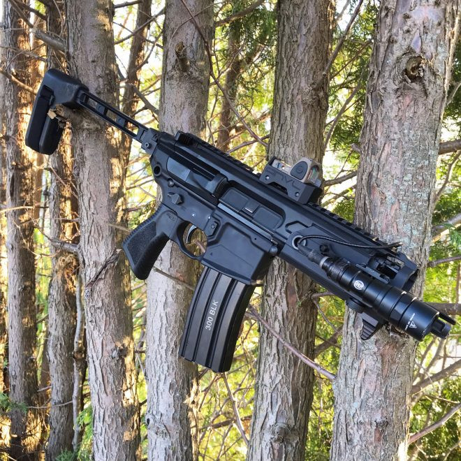 Cuối cùng sự lựa chọn đã giảm xuống các vũ khí dễ tiếp cận nhất về tốc độ sản xuất, bởi vì SOCOM đã thử nghiệm nhiều vũ khí mới trong một thời gian dài và đơn giản là không muốn đợi thêm một năm hoặc hơn. Sig được chọn là nhà cung cấp duy nhất, có thể cung cấp vũ khí cần thiết cho SOCOM một cách kịp thời.