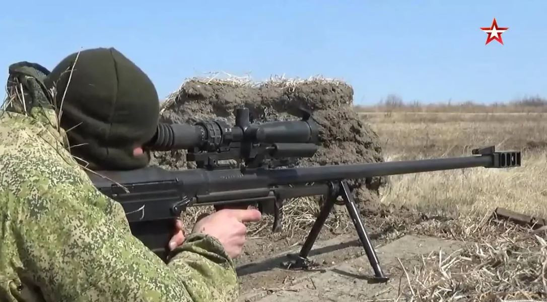 Có thể thấy từ cuộc xung đột Nga-Ukraine và các cuộc chiến khác, súng bắn tỉa cỡ nòng lớn và súng tiểu liên là vũ khí phù hợp với cuộc chiến chống khủng bố hơn, chứ ít có tác dụng trong chiến tranh quy mô lớn. 