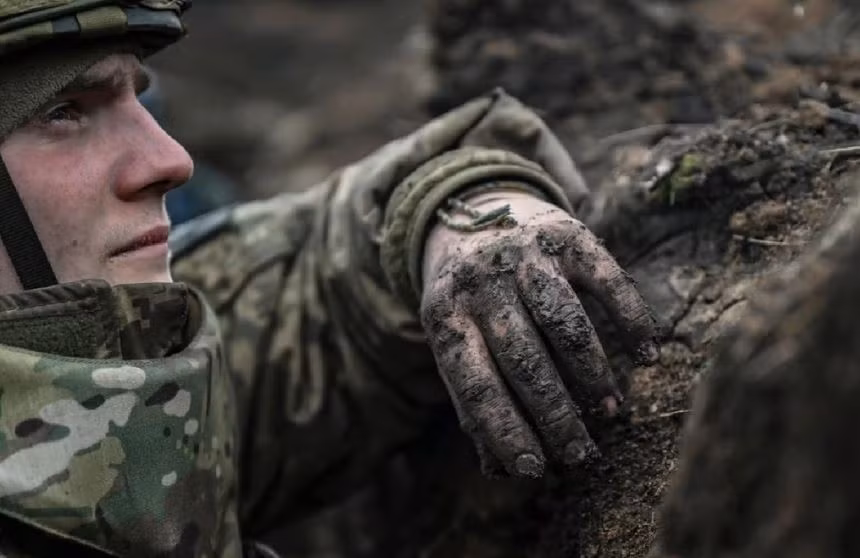 Đối với con đập bị phá hủy, Lực lượng Vũ trang Ukraine cho thấy tình thế tuyệt vọng của họ, khi họ không còn khả năng kiềm chế sự tấn công dữ dội của Quân đội Nga vào khu vực Kurakhove nói chung và vào thành phố Kurakhove nói riêng.