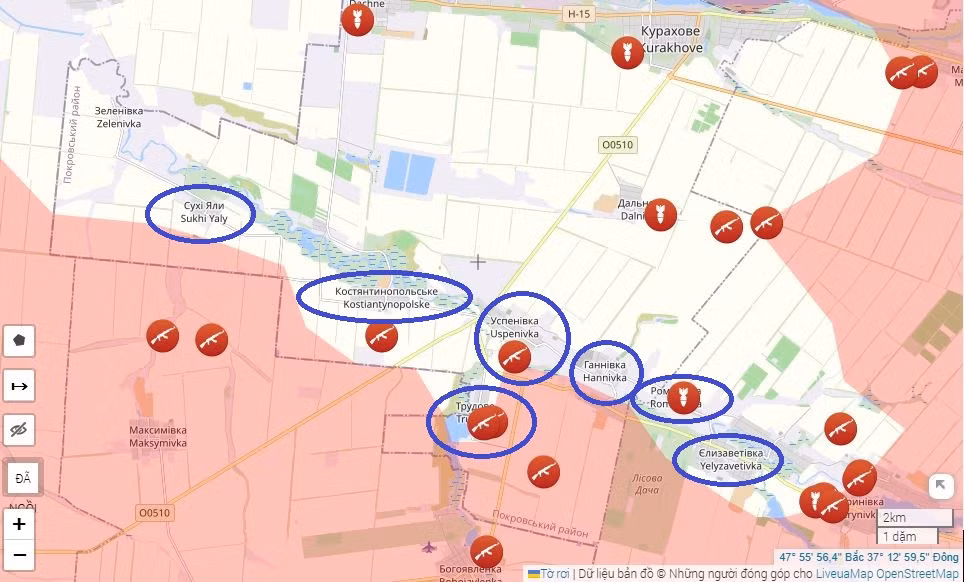 Các trận đánh cũng đang diễn ra nhằm giành các ngôi làng Trudovoye, Sukhye Yala và Konstantinople ở khu vực phía nam của Kurakhove, nằm dọc theo sông Sukhi Yaly. Hiện quân Nga đã tiếp cận làng Razliv, nằm gần đường cao tốc N-15 và cách Kurakhove 20 km; đây cũng là con đường tiếp tế chính cho Lực lượng Vũ trang Ukraina đồn trú ở thành phố Kurakhove.