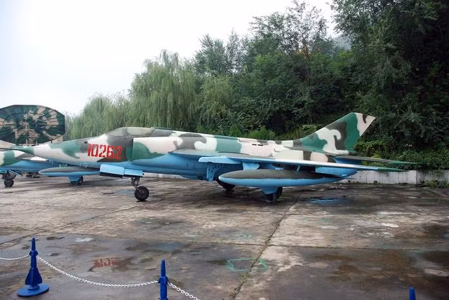 Tai sao Trung Quoc khong phat trien them may bay cuong kich?-Hinh-2