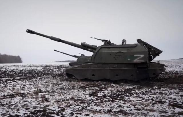 Để ngăn chặn Quân đội Nga tiếp tục mở rộng khu vực kiểm soát, Quân đội Ukraine đã tăng cường binh đoàn xe tăng ở hướng này; mạng xã hội Ukraine đã xuất hiện video trận chiến giữa xe tăng Ukraine và lính biệt kích Wagner. Vị trí mà Wagner đang bảo vệ là khu vực phòng thủ ban đầu của Quân đội Ukraine. 