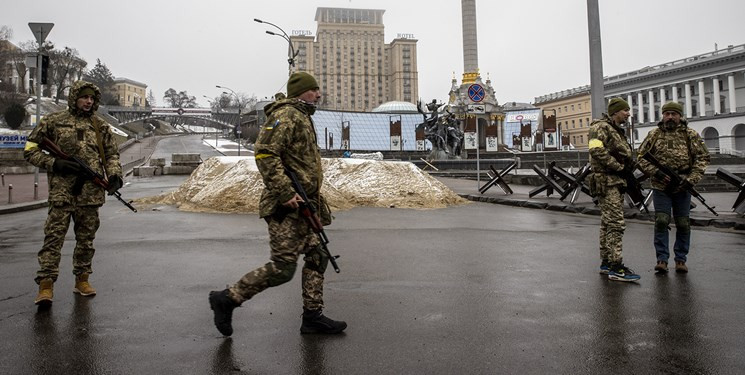 Hiện "Quân đoàn tình nguyện Quốc tế" đang tìm kiếm các cựu chiến binh có kinh nghiệm chiến đấu, và một số công dân Mỹ và Anh, cũng là cựu chiến binh, từng phục vụ tại Iraq và Afghanistan đã đăng ký.