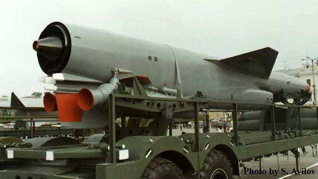 Tên lửa P-700 Granit là vũ khí nổi tiếng của Nga trong nhiều thập kỷ. Tuy nhiên, do phần lớn các tàu ngầm lớp Granit và Antey đã ngừng hoạt động và sau đó bị phá hủy, nên tính hữu dụng của P-700 Granit ở dạng ban đầu đã giảm đi.