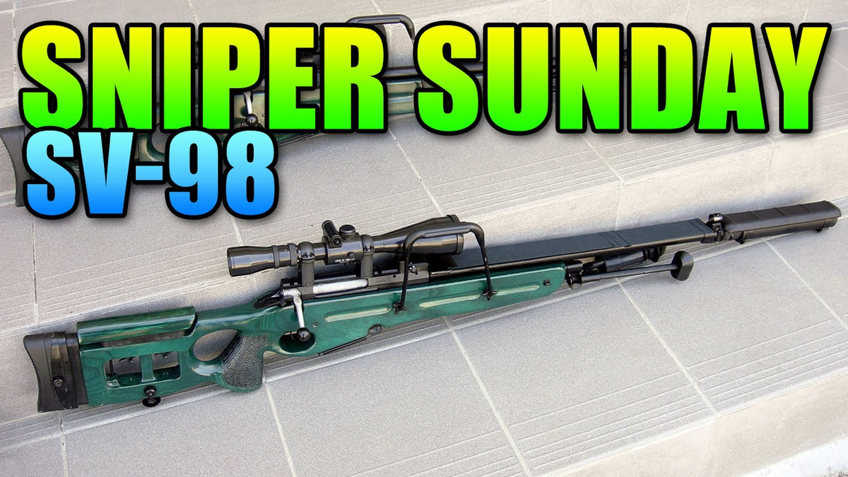 Không giống những khẩu súng bắn tỉa khác, SV-98 sử dụng gỗ làm bệ đỡ và báng súng, có lẽ đây là một điểm trừ của khẩu súng bắn tỉa này. Nhưng với vật liệu gỗ, nó rất phù hợp với thời tiết của đa số khu vực của Nga, nhất là trong thời tiết mùa đông.