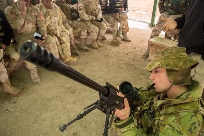 Nhưng trên thực tế, không quá nhiều người biết rằng, trong những năm 1990 và 2000, Nga không có súng bắn tỉa chất lượng cao được phát triển và chế tạo trong nước và quân đội và lực lượng an ninh, phải mua chúng từ nước ngoài”.