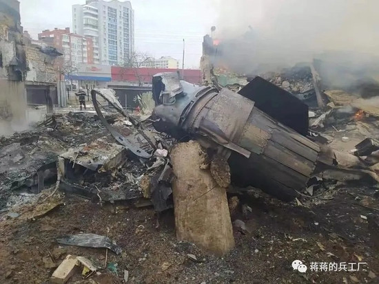 Đoạn video cho thấy, chiếc Su-34 bị bắn hạ khi nó đã bay quá thấp, và chỉ có 2 quả pháo gây nhiễu được phóng ra, trước khi nó bị bắn trúng. Khi rơi, máy bay vẫn đang mang một quả bom 500kg không điều khiển kiểu cũ.