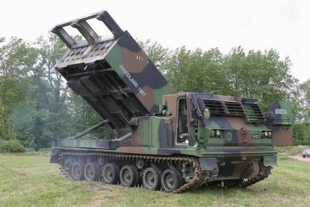 Thông tin mới nhất cho biết, Anh đã đề nghị Mỹ cho phép nước này cung cấp các bệ phóng tên lửa tầm xa M270 cho Ukraine. Bộ trưởng Quốc phòng Anh trước đó cho biết, việc cung cấp vũ khí cho Ukraine không nên bị hạn chế, và không thành vấn đề nếu Kiev tấn công lãnh thổ Nga.