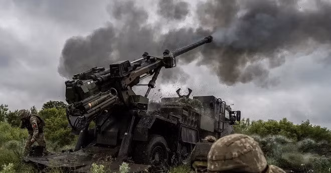 Đồng thời, Tổng thống Ukraine kêu gọi cộng đồng quốc tế chú ý đến những thất bại mà Ukraine phải gánh chịu, cũng như những động thái tăng cường quân sự của Nga. Tổng thống Ukraine cũng đang tìm kiếm sự hỗ trợ tăng cường hơn nữa từ cộng đồng quốc tế dành cho Ukraine.