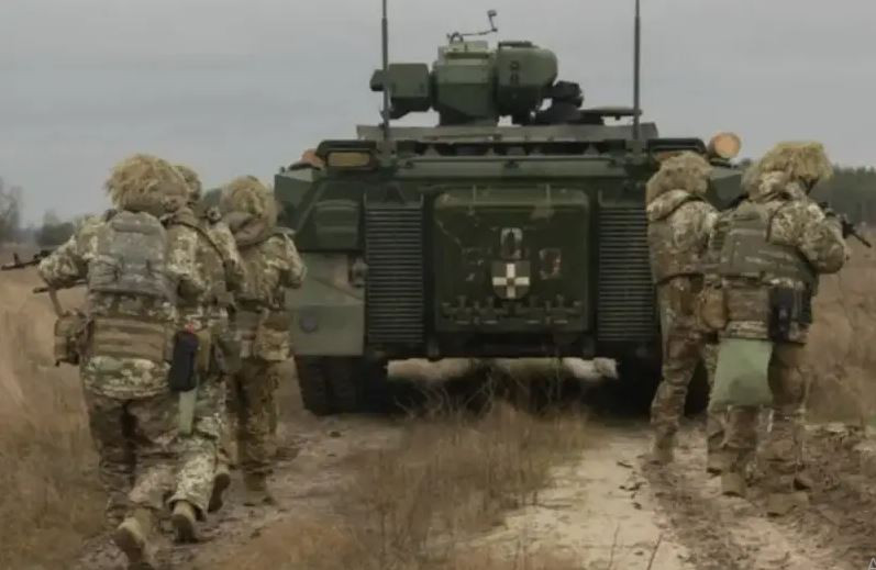 Trước tình hình trên, Bộ Tổng tham mưu Quân đội Ukraine đã chuyển đến Chasov Yar Trung đoàn Kraken, đang thực hiện nhiệm vụ chiến đấu ở thành phố Volchansk, tỉnh Kharkov, nơi hiện đang là “tâm chấn” của chiến trường Ukraine. 