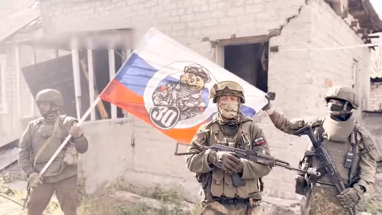 Quân đội Ukraine với hệ thống phòng thủ yếu kém tại phía tây Avdiivka, đã để đánh mất thế trận phòng ngự trước các Sư đoàn 27 và 30 của Nga. Quân Nga từ Ocheretine nhanh chóng phát triển về 4 phía theo đúng nghĩa đen.