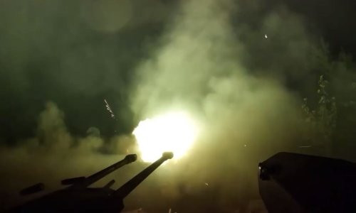 Theo các chuyên gia quân sự Nga, cho đến thời điểm này có thể khẳng định rằng, Quân đội Ukraine đã không đạt được mục đích yêu cầu trong cuộc phản công mùa hè và khi những cơn mưa mùa thu đã đến, quyền chủ động trên chiến trường đã hoàn toàn thuộc về quân Nga. 