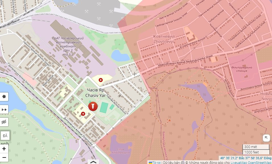 Chuyên gia phân tích quân sự Julian Repke của tờ Bild (Đức) cho biết, ông chỉ thấy dấu hiệu của quân Ukraine sử dụng UAV để tấn công quân Nga. Điều này luôn chỉ ra rằng người Nga đã kiểm soát hoàn toàn khu vực, và quân Ukraine đang tấn công họ bằng UAV từ khoảng 100 mét về phía tây. 