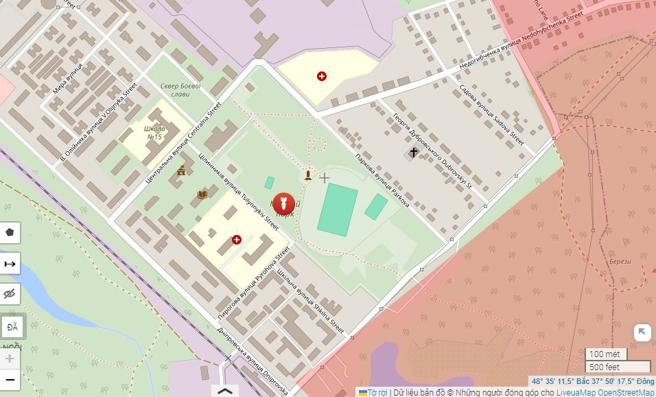 Theo các nguồn tin Ukraine, trong những ngày gần đây, các nhóm tấn công của Nga bắt đầu vượt qua nhà máy từ phía tây nam, bắt đầu tấn công các tòa nhà cao tầng của khu vực bên cạnh.