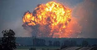 Theo đánh giá của người dân các làng lân cận, đặc biệt là làng Pesok, vụ tấn công bằng hỏa lực vào ngày 18/10, nếu xét về cường độ, gợi nhớ đến trận pháo kích cách đây 10 ngày, khi “nhà cửa rung chuyển” ngay cả ở thành phố Donetsk.