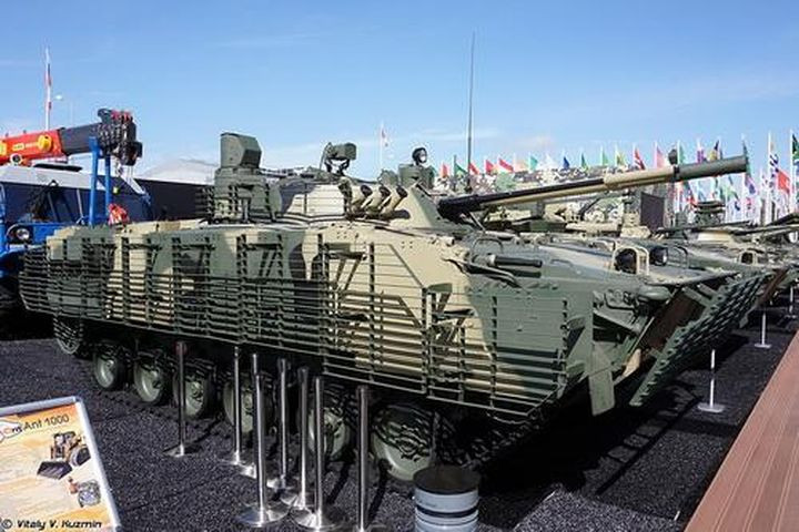 Nhưng có khả năng cao, Nga sẽ trang bị cho pháo tự hành chống tăng Sprut-SDM1 lớp giáp bổ sung tương tự như xe chiến đấu bộ binh BMP-3M mà Rostec cũng cung cấp cho Quân đội Nga, xuất phát từ tình hình hiện tại và kinh nghiệm chiến đấu từ cuộc xung đột tại Ukraine.(Ảnh: Rostec)