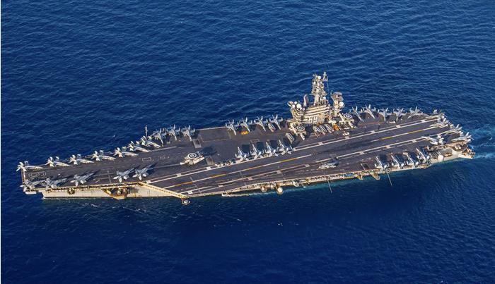 Lực lượng vũ trang Houthi cho đến nay vẫn giao tranh với Hải quân Mỹ, nhưng chưa hề tỏ ra yếu kém, ngược lại còn làm cho Quân đội Mỹ bị “lên cơn đau đầu”; thậm chí cái gọi là “tấn công tàu sân bay” gần đây còn có tác dụng “răn đe nhất định”.