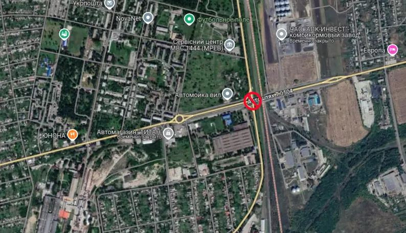 Do những cây cầu bị phá hủy, người dân và binh lính Ukraine ở các khu vực lân cận phải đối mặt với tình trạng thiếu nguồn cung cấp. Hỗ trợ hậu cần không đầy đủ đã gây áp lực lớn lên Quân đội Ukraine. Lúc này, nhu cầu cấp thiết là phải tìm các tuyến đường thay thế, để vận chuyển hàng tiếp tế, nhưng điều kiện giao thông xung quanh không cho phép. 