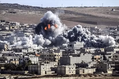 Phát huy tối đa hỏa lực từ xa, tăng cường sử dụng vũ khí chính xác tiêu diệt các ổ đề kháng trong khu dân cư, hạn chế thấp nhất thương vong cho dân thường; sử dụng các loại vũ khí đặc thù tiến công các tòa nhà cao tầng, như vũ khí nhiệt áp, khiến kẻ thù mất tinh thần.