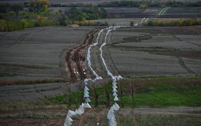 Khi Quân đội Ukraine phát động cuộc phản công vào mùa hè năm ngoái, hệ thống phòng thủ toàn diện của Nga đã phát huy tác dụng; các công sự dày đặc của Moscow đã làm chậm bước tiến của Ukraine trong khu vực Zaporozhye.