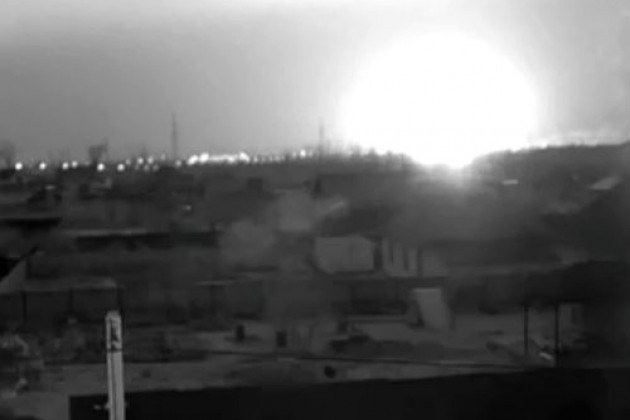 Rất may mắn là không có nạn nhân nào bị thiệt mạng, mọi nguồn lực đều sẵn sàng, để dập tắt đám cháy. Bộ Tình trạng Khẩn cấp, đang cố gắng khoanh vùng đám cháy càng sớm càng tốt. Không có gì đe dọa an toàn của dân cư trong khu vực”; hết lời dẫn.