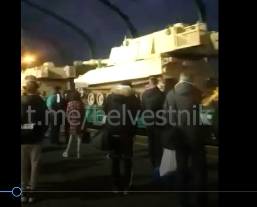 Hiện tại, được biết số vũ khí này được chuyển bằng một số chuyến tàu từ Đức. Đồng thời, xét đến tầm bắn của pháo tự hành M109A7 Paladin, có thể phần lãnh thổ của Nga và nước láng giềng Belarus nằm trong vùng tấn công của quân đội Mỹ.