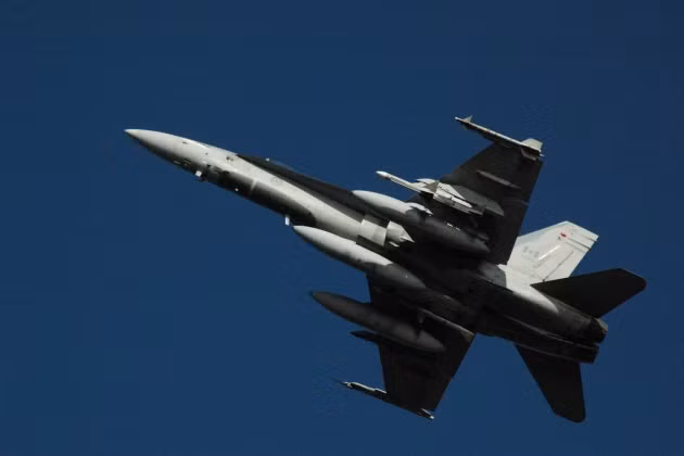 Sau một loạt lời đe dọa gần đây từ Bộ Quốc phòng Canada rằng, nước này có ý định đưa một số máy bay chiến đấu CF-18 của mình, tới một trong những căn cứ không quân của quân đội Ukraine.