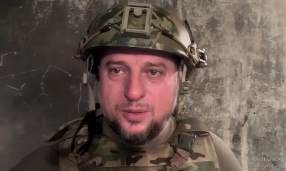 Tướng tướng Apti Alaudinov, chỉ huy Lực lượng Đặc biệt Akhmat của Nga cho rằng, trước sự thất bại của kế hoạch đánh chiếm toàn diện Kursk, quân Ukraine chuyển sang chiến thuật xâm nhập đa điểm, nhưng mỗi lần xuất hiện đều bị quân Nga tấn công dữ dội, gây thương vong lớn cho quân Ukraine.