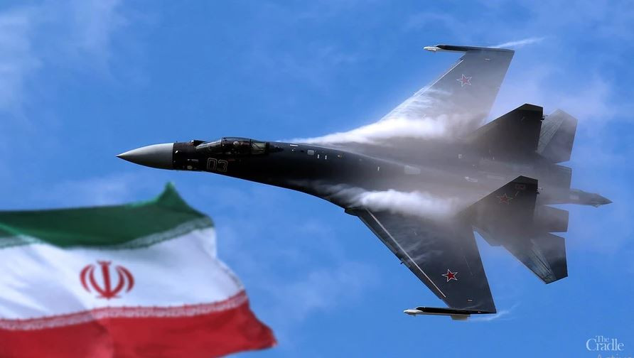 Sự xuất hiện của Su-35 Flanker-E báo hiệu một bước ngoặt đối với Không quân Cộng hòa Hồi giáo Iran (IRIAF). Với các đợt giao hàng bổ sung dự kiến, Tehran sẽ loại bỏ dần những chiếc F-14 trong vài năm tới, một sự chuyển đổi phản ánh cả khả năng tồn tại đang suy yếu của Tomcat, trước ưu thế công nghệ của Flanker-E.