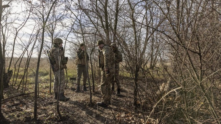 Đây chỉ là một trận đánh nhỏ trên chiến trường của cuộc xung đột ác liệt Nga-Ukraine đang diễn ra; nhưng nó cũng là hình ảnh thu nhỏ của các cuộc “tao ngộ chiến” bi thảm giữa quân đội Nga và Ukraine ngày nay.