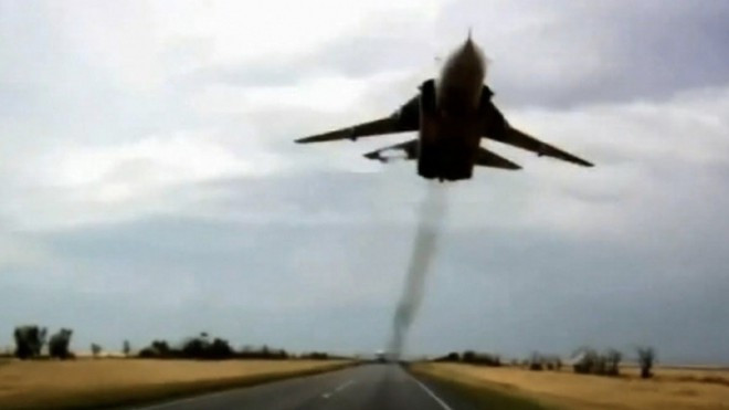 Theo thông báo trước đó từ Bộ Quốc phòng Nga, vào ngày 28/3, có tới 4 máy bay chiến đấu cường kích Su-24 và một máy bay chiến đấu hạng nặng Su-27 của Không quân Ukraine đã bị bắn rơi.