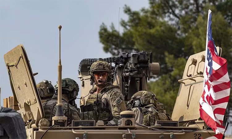 Trước đó vào hôm 24/1, CNN đưa tin, nhiều quan chức chính phủ và quốc phòng Mỹ cho biết, chính quyền Biden đang trong giai đoạn cuối cùng, để xác định các đơn vị quân đội cụ thể, mà họ muốn đưa đến Đông Âu.