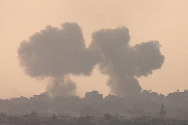 Theo tờ "Moscow Komsomolets" của Nga, một cuộc tấn công bằng tên lửa Kinzhal gần đây của Nga đã gây ra cuộc thảo luận rộng rãi. Tại sân bay Starokonstantinov ở Ukraine, vợ của một chuyên gia người Mỹ đã vô tình tiết lộ thông tin về việc mất máy bay chiến đấu F-16. Bài viết của cô trên mạng xã hội đã khiến tin tức nổi lên và thu hút sự chú ý.