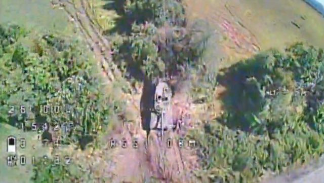 Nếu chiếc Leopard 2A6 của Ukraine bị bỏ rơi ở gần Avdivka, thì Quân đội Nga có cơ hội để kéo nó về tuyến sau, vì sau khi chiếm được thành phố vào giữa tháng 2, Quân đội Ukraine đã bị quân Nga tiếp tục đánh bật về phía tây; điều này đã tạo cho Quân đội Nga cơ hội tiếp cận các loại vũ khí mà Ukraine bỏ lại.