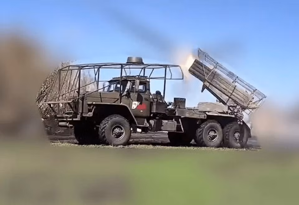 Kể từ tháng 11/2024, RFAF với sự hỗ trợ của các đơn vị Triều Tiên, đã tiến hành một cuộc phản công quy mô lớn. Tướng Gerasimov tiết lộ rằng RFAF đã tái chiếm 1.268 km2 lãnh thổ ở Kursk, xóa bỏ ảo tưởng của Kiev, dùng nơi đây là con bài mặc cả trong đàm phán hòa bình.