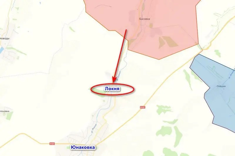 Bằng cách phá vỡ hoạt động hậu cần của AFU ở Kursk, khi tấn công vào Sumy, quân Nga đang buộc đối phương phải rút lui. Sau khi chiếm đầu cầu Novenke, quân Nga tiếp tục phát triển chiếm Basivka và “thông chốt” xuống Loknya và mục tiêu đang tiến về hướng Yunakivka.