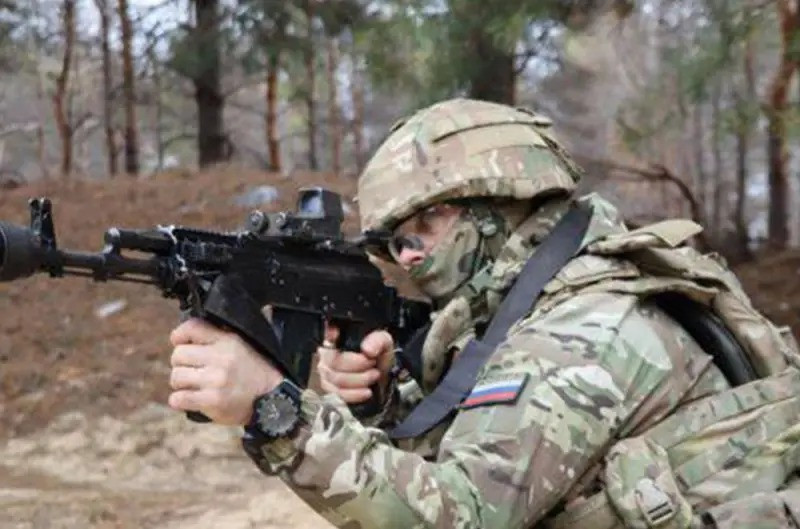 Kênh DeepState có liên hệ với Tổng cục Tình báo quốc phòng Ukraine (GUR) thừa nhận: "RFAF đã đột phá khu vực biên giới Sumy và đang phát triển ngày càng sâu từ Zhuravka ở tỉnh Sumy đến cửa khẩu quốc tế Sudzha thuộc vùng Kursk".