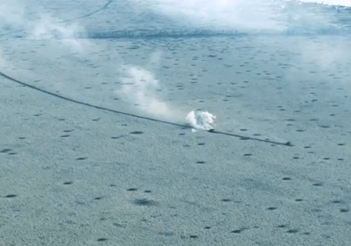 Thứ hai, Quân đội Nga dựa vào công nghệ trinh sát và vũ khí, trang bị tiên tiến để thực hiện các đòn tấn công chính xác vào Quân đội Ukraine, khiến Quân đội Ukraine bị động ở mọi nơi trên chiến trường.