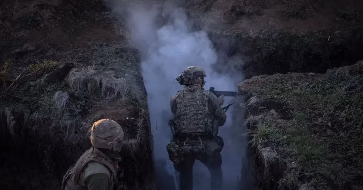 Tuy nhiên kế hoạch này của AFU sẽ thực hiện như thế nào, trong điều kiện họ đang thiếu hụt quân số, thì chỉ có thời gian mới trả lời được? Rất có khả năng tàn quân AFU đồn trú từ Chasov Yar, sẽ sớm được rút về các tuyến gần hơn với Konstantinovka trong những ngày tới. 