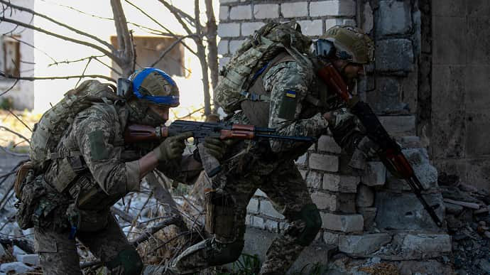 Trong khi đó, việc quân Ukraine rút lui khỏi Stepovoe đã được nhiều nguồn tin quân sự Nga, Ukraine và nước ngoài xác nhận. Các trận đánh giành quyền kiểm soát làng Stepovoye diễn ra từ tháng 10/2023, khi ngôi làng thay nhau đổi chủ và bây giờ kết thúc, với phần thắng thuộc về Nga.