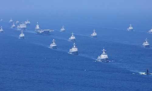 Trong báo cáo quân sự trước đây do Lầu Năm Góc công bố, số lượng tàu chiến của Hải quân Mỹ là 305 chiếc; trong khi số lượng tàu chiến của Hải quân Trung Quốc lên tới 355 chiếc. 