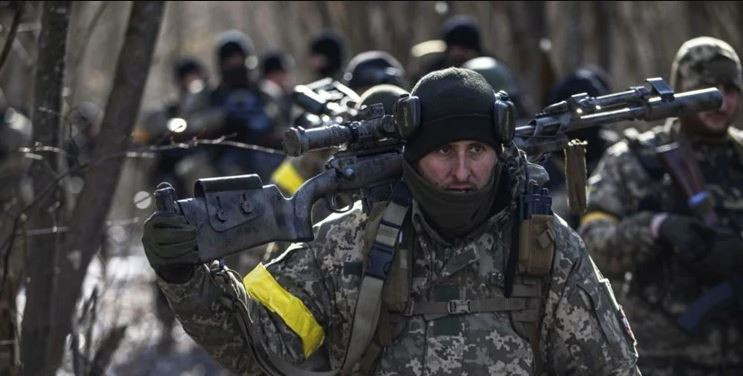 Quân đội Nga đã sử dụng các phương pháp trinh sát tiên tiến như máy bay không người lái để dễ dàng xác định vị trí của những người lính đánh thuê, sau đó là hỏa lực pháo binh tàn nhẫn. Đã có gần hai nghìn lính đánh thuê cho Ukraine thiệt mạng, nhiều khẩu pháo, xe bọc thép và vũ khí hạng nặng khác bị phá hủy. 